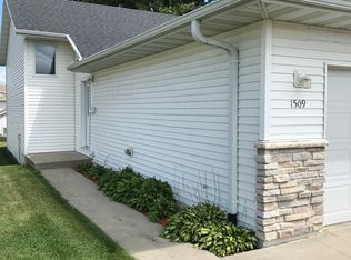 1509 S Minnesota St, New Ulm, MN 56073