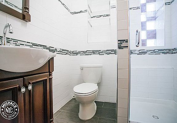 3rd image of 69 Troutman St APT 2B