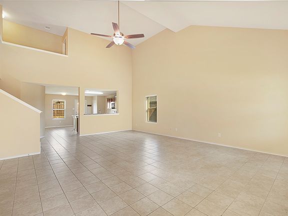 5th image of 2007 Henly Dr
