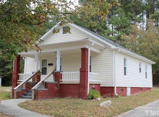 314 Hawthorne Ln, Burlington, NC 27215