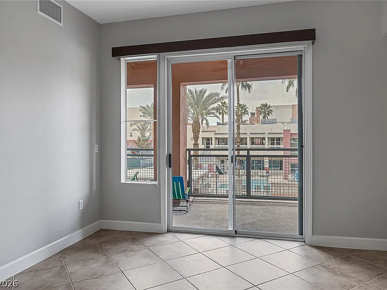 51 E Agate Ave #304 — Photo 33