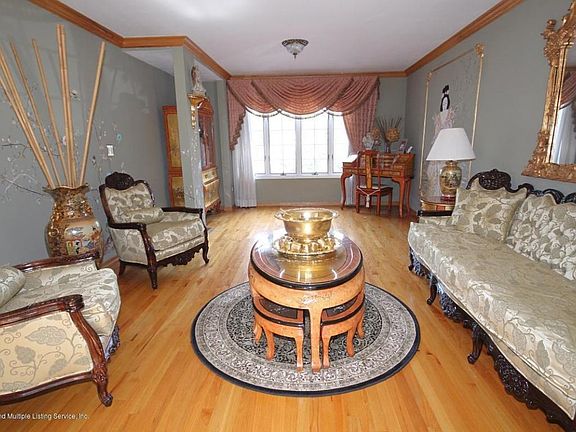 5th image of 125 Nancy Ln