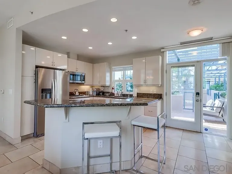 555 Front St #205 — Photo 12