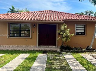 2820 SW 25th St, Miami, FL 33133