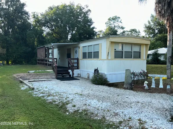 881 W RIVER Road, Palatka, FL 32177