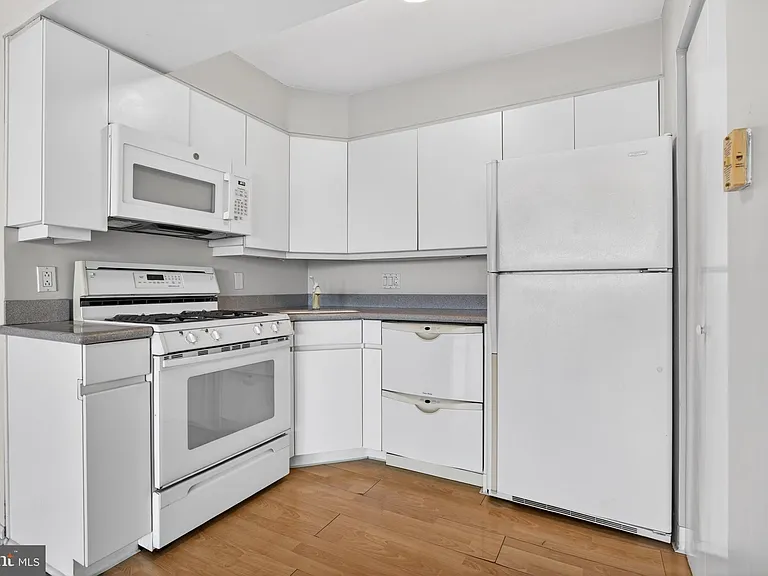 2401 Pennsylvania Ave #-15C52 — Photo 14