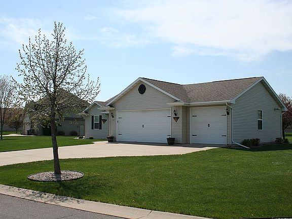 5th image of N1782 Schroeder Farm Dr
