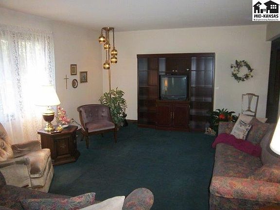 3rd image of 3708 Brigadune Dr