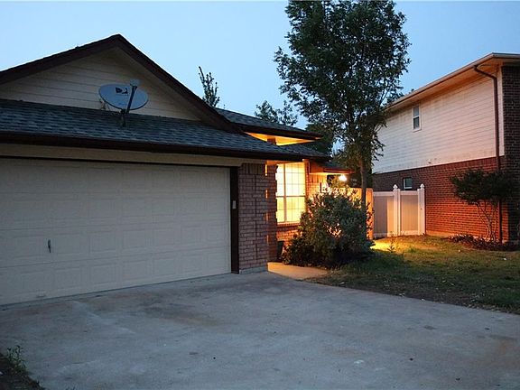 3rd image of 6928 Crystal Ln