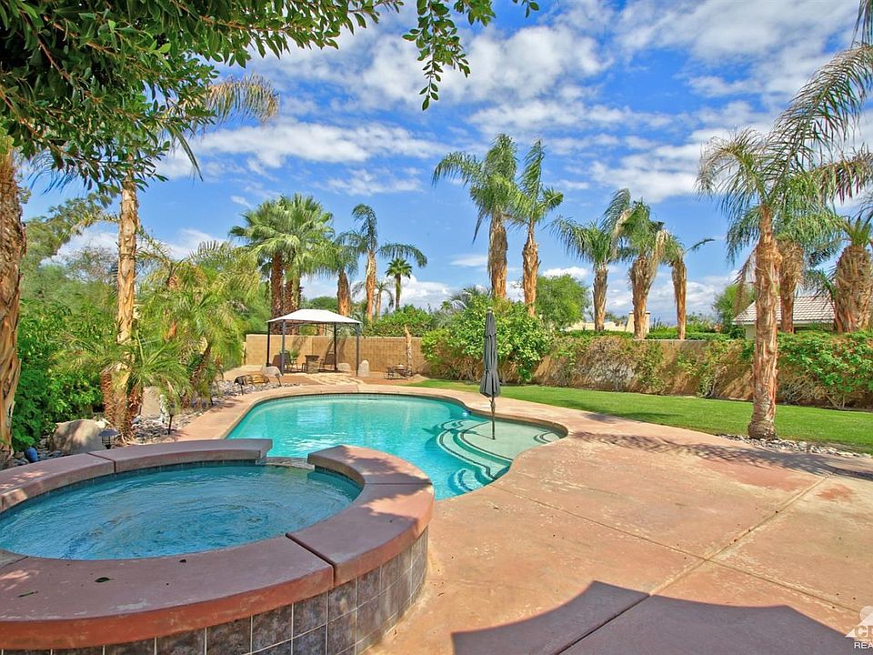 1st image of 78138 Calico Glen Dr