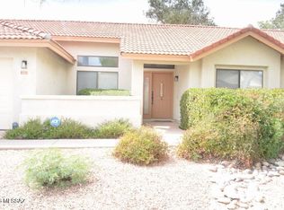 5461 N Waterfield Dr, Tucson, AZ 85750