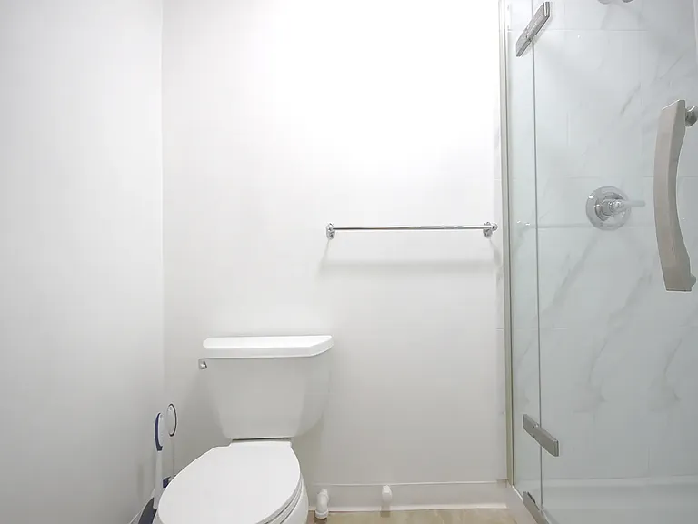 58 E 34th St #7 — Photo 6