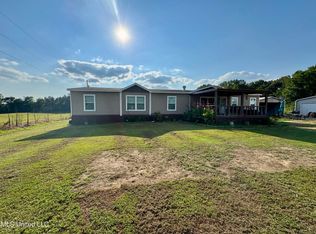 210 Clarence Williams Dr, Coldwater, MS 38618