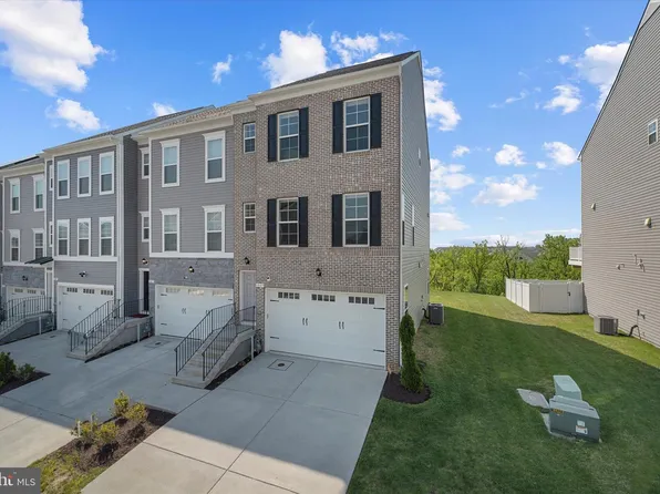 1049 Highpoint Trl, Laurel, MD 20707