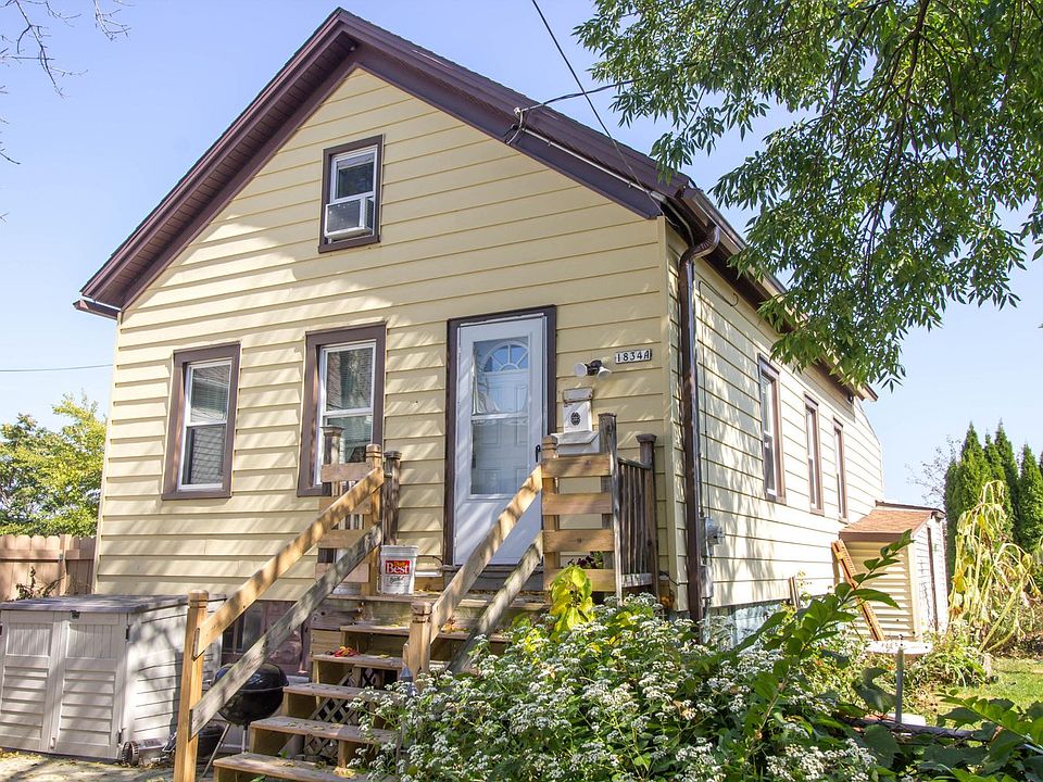 1st image of 1834R N Humboldt Ave