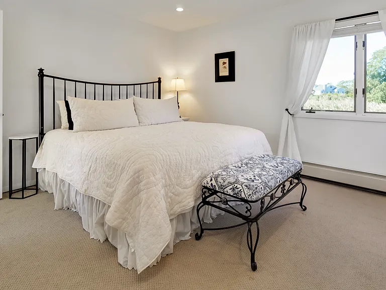 19 Rogers Ln — Photo 10