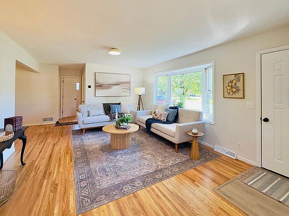 4th image of 5611 6th St NE