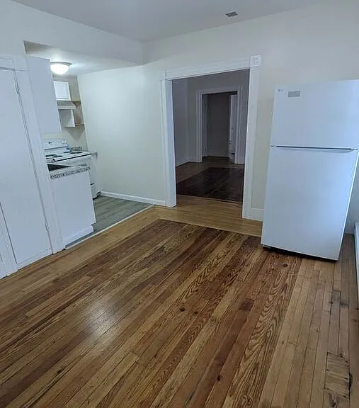 509 Beech St #6 — Photo 10