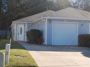 910 Greystone Dr, Biloxi, MS 39532