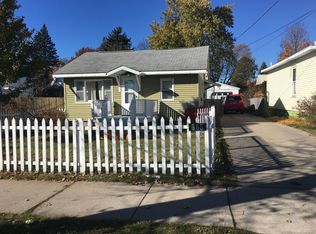 605 Ogemaw St, Grayling, MI 49738