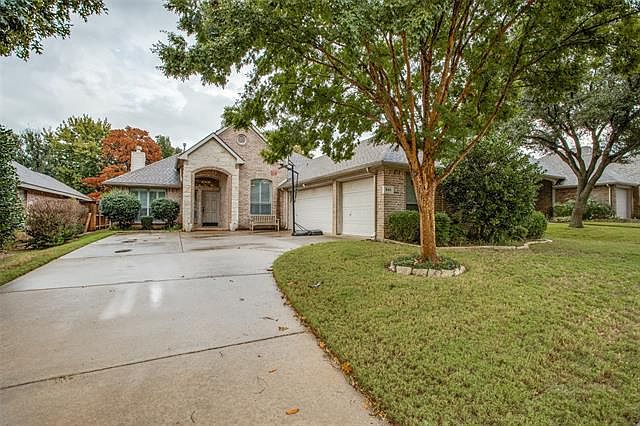 1st image of 248 Barkley Dr
