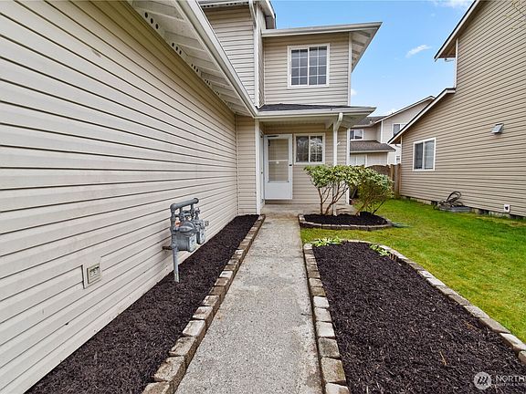 3rd image of 16716 41st Drive NE #B