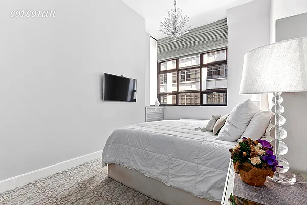 Sold by Corcoran | media 61