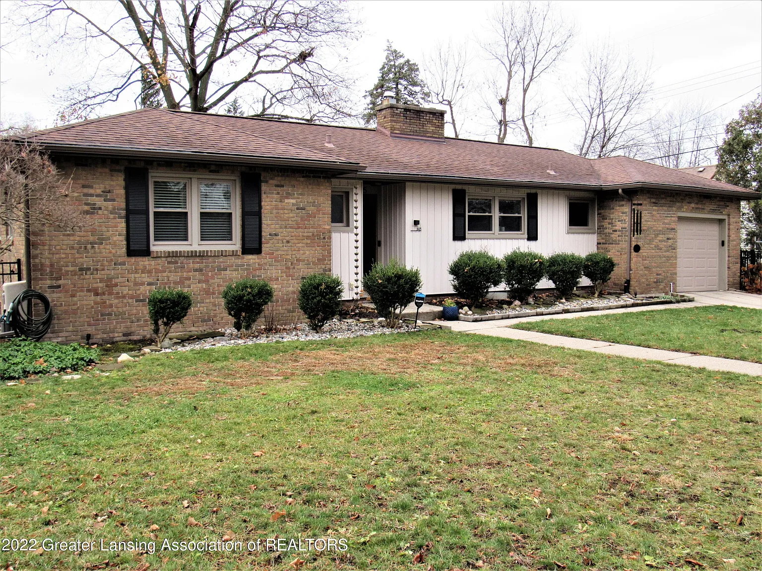 805 Cowley Ave photo 1