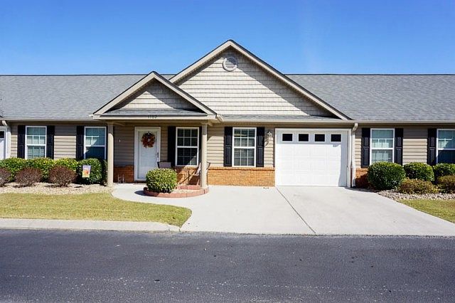 1st image of 1102 Cedar Creek Dr