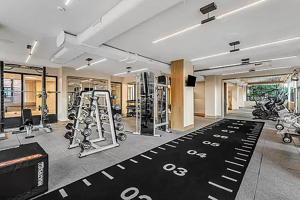 Rented by Compass | media 9