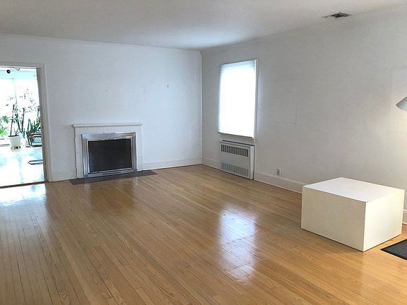2nd image of 8513 213th St