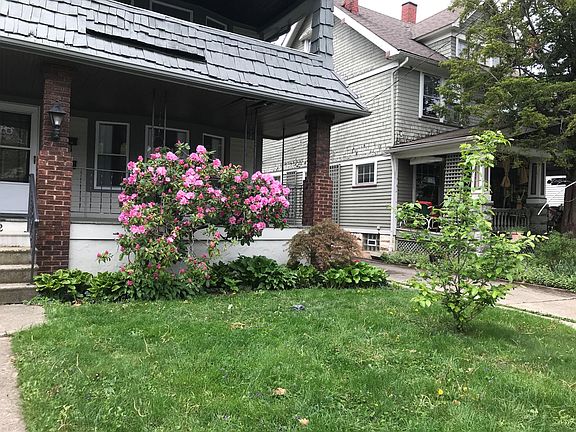 2nd image of 2644 E 130th St