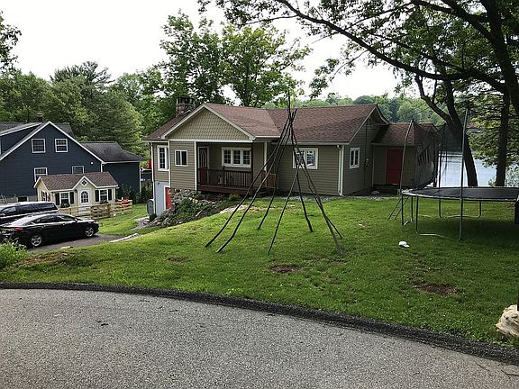 4th image of 431 E Lakeshore Dr
