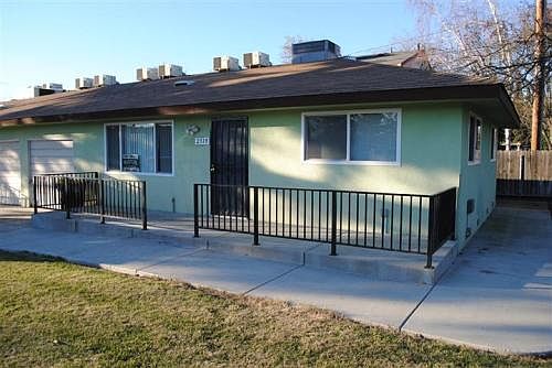 2nd image of 2519 Delano Ave