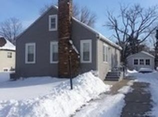 613 Cookane Ave, Elgin, IL 60120