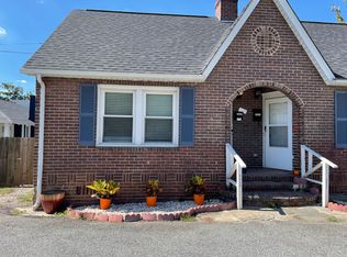 2429 The Plz #2429, Charlotte, NC 28205