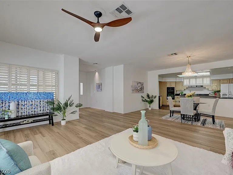 332 Wild Plum Ln — Photo 12