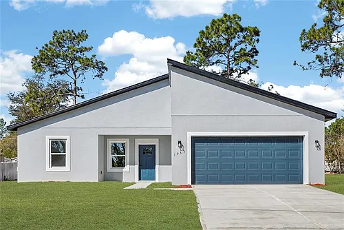1933 W Oliver Dr Photo 1