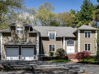 91 Pheasant Landing Rd, Needham, MA, 02492