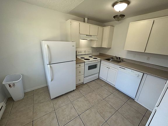 3rd image of 504 N Walker St #516-3