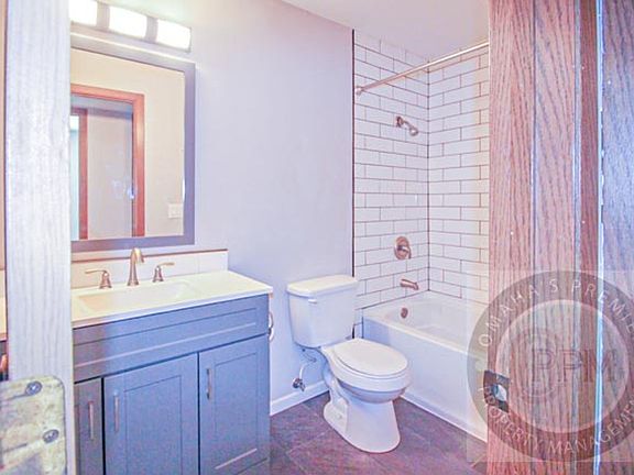 5th image of 2903 N 76th St #2903/08
