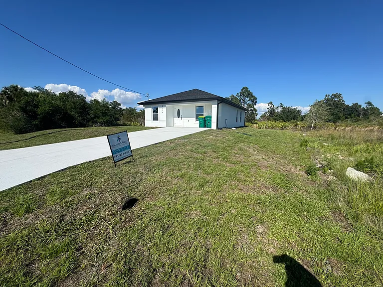 5136 Jennings Blvd — Photo 6