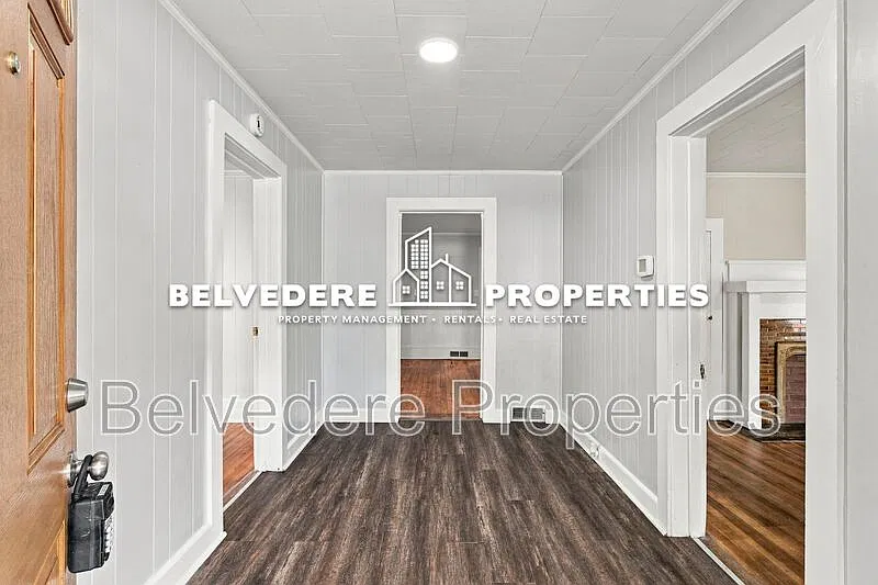 3 bed, 1.0 bath, 1180 sqft, $1,250 — Photo 3