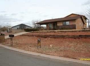 230 N Scenic Dr E, Washington, UT 84780