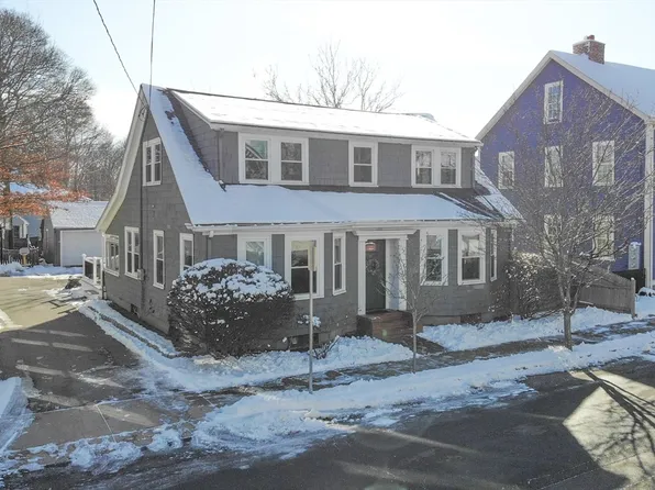 10 Park St, Peabody, MA 01960