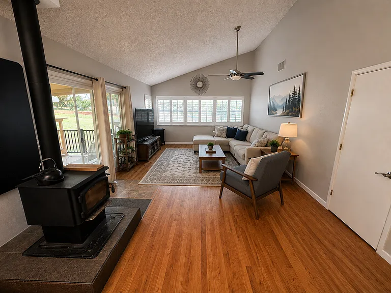 1249 Irish Mountain Rd — Photo 8