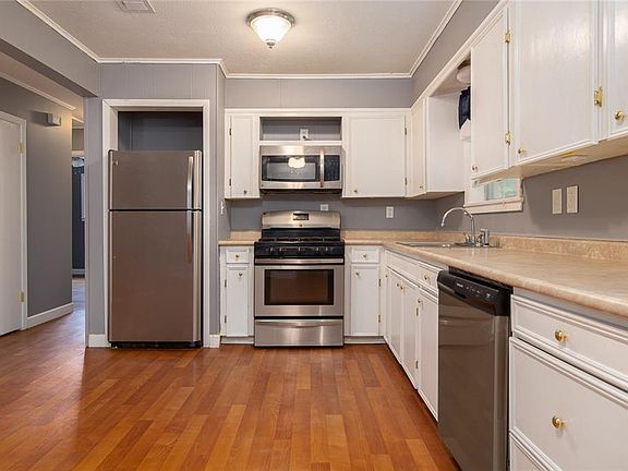 5th image of 5816 Larkspur Dr