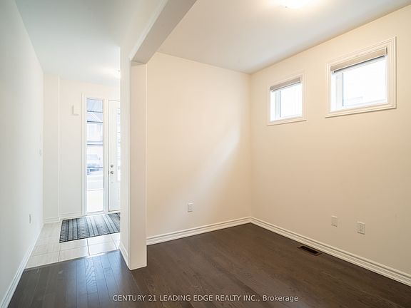 5th image of 103 Kentledge Ave