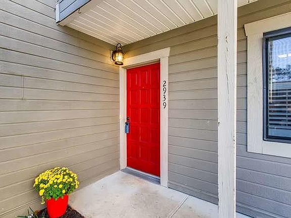 4th image of 2939 Torreya Way SE #5