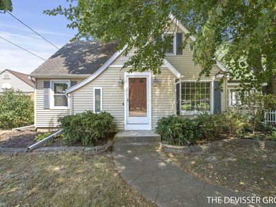 817 Central Ave, Holland, MI, 49423